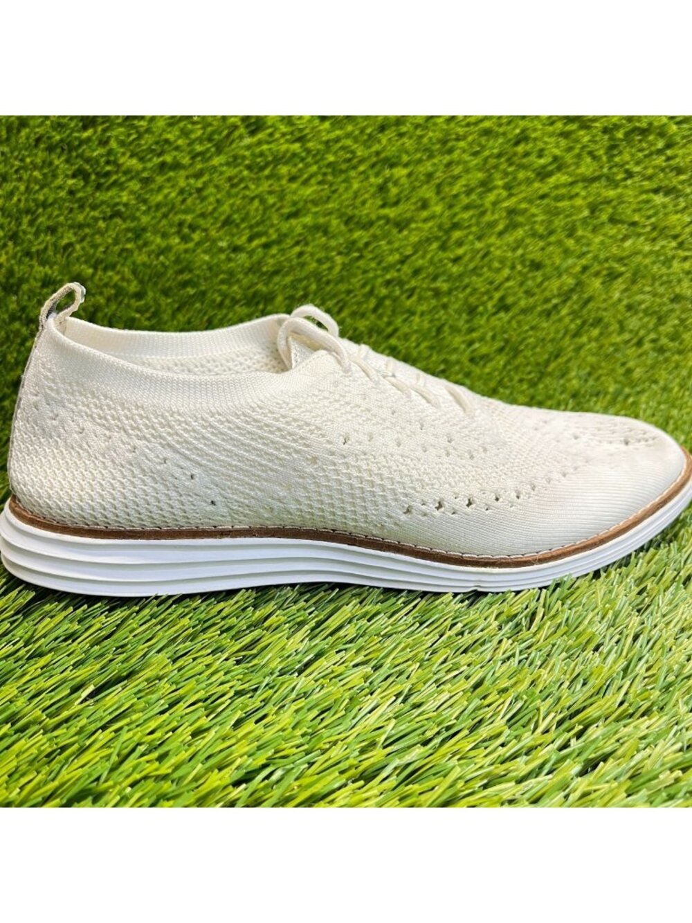 Cole Haan Original Grand Womens Size 7.5 Ivory Stitchlite Wingtip Oxford Shoes